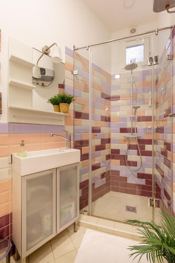 Balaton Apartment Central Будапеща Екстериор снимка