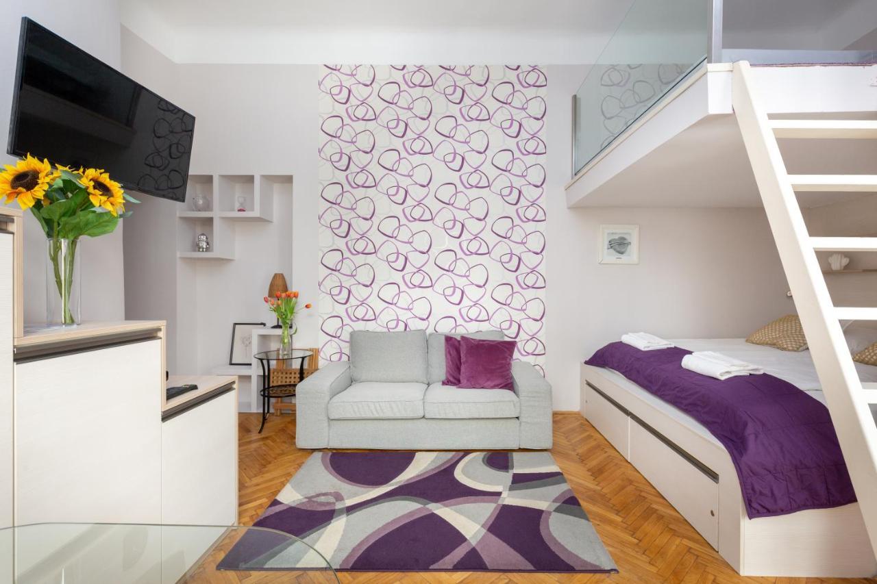 Balaton Apartment Central Будапеща Екстериор снимка